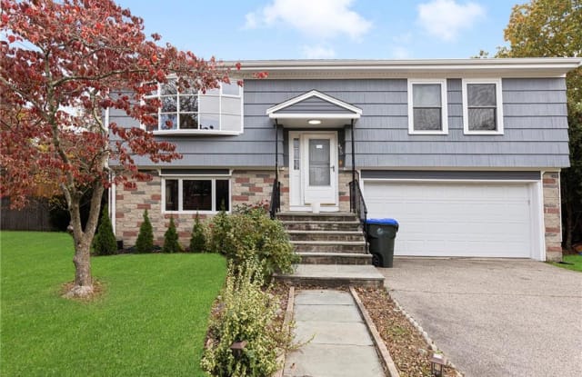 475 Elmgrove Avenue - 475 Elmgrove Avenue, Providence, RI 02906