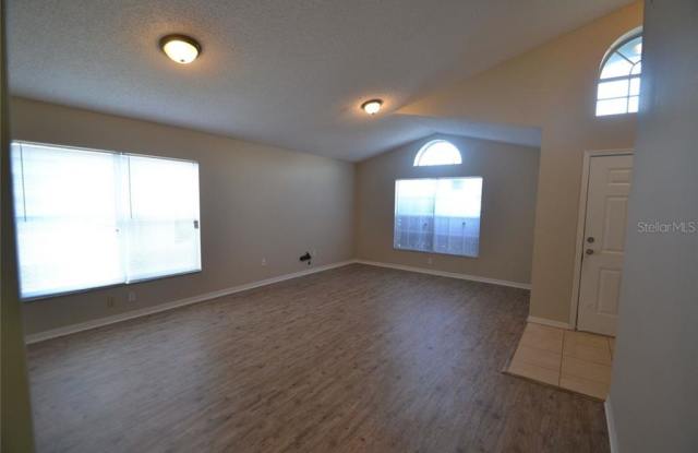 531 LAKE DAVENPORT BOULEVARD Gallery 3