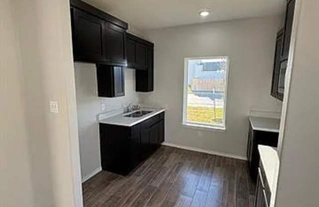 5807 Colegio Ln. Gallery 3