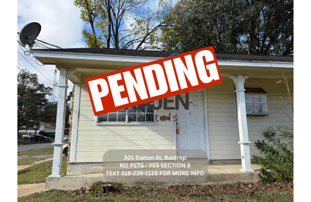 301 Dalton Street - 301 Dalton Street, Bastrop, LA 71220