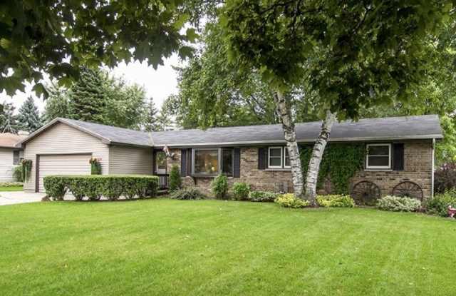 1175 Nova Lane photos photos