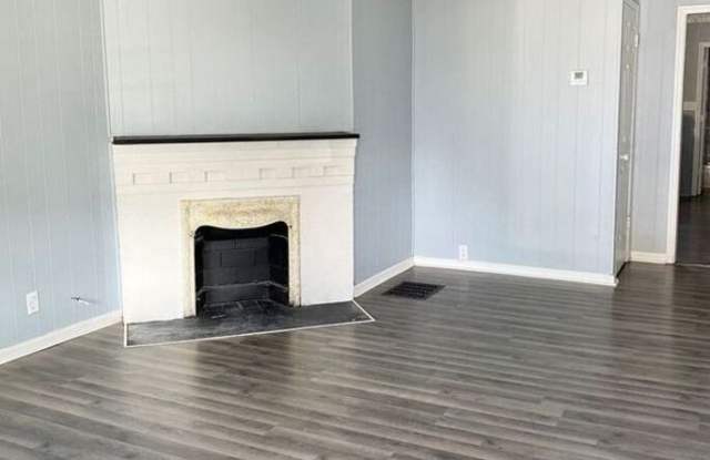 953 North Oakland Avenue - Unit 1 Gallery 2