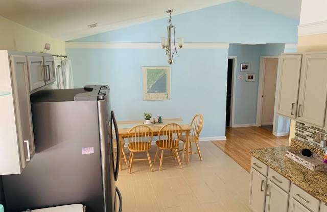 126 Marcil Lane Gallery 4