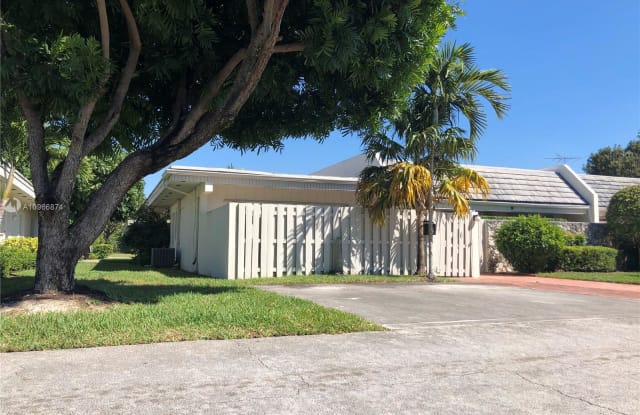 8133 SW 83rd Pl - 8133 Southwest 83rd Place, Glenvar Heights, FL 33143