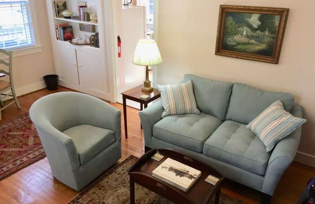 65 1/2 Lenwood Blvd. Gallery 3
