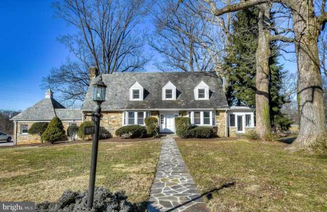 10417 LIBERTY ROAD Gallery 2