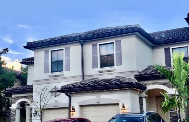 3412 W 92 Nd PLACE - 3412 West 92nd Place, Hialeah, FL 33018