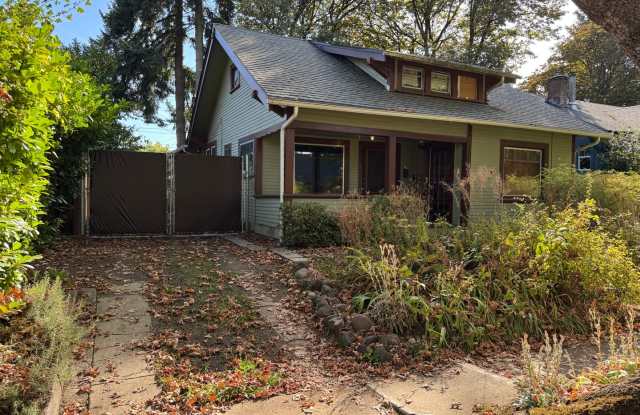 Beautiful 1 bedroom 1 bathroom apartment in a great neighborhood! Gallery 1