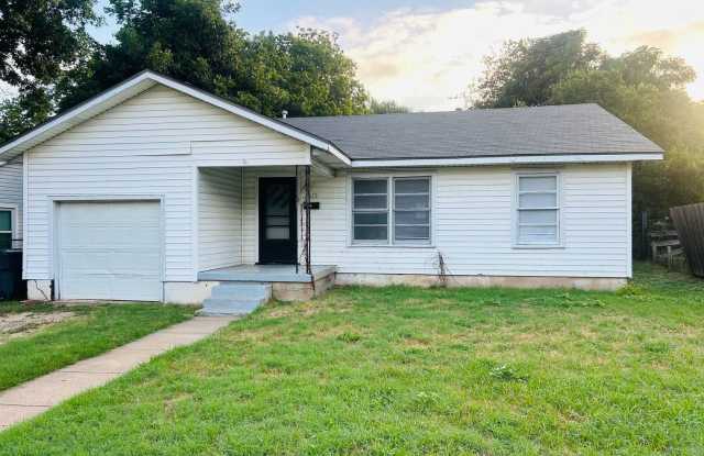 Spacious South Waco Home photos photos