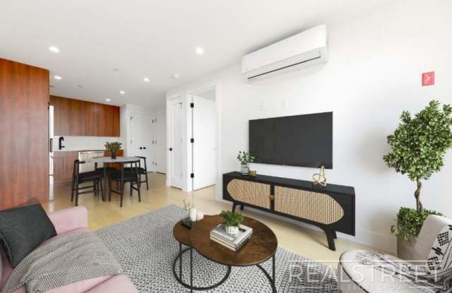 1889 Bergen St photos photos