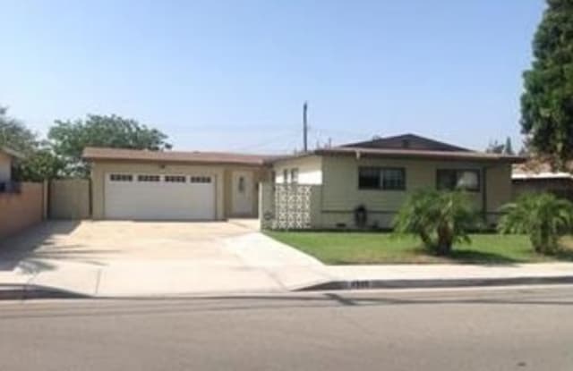 4949 Kingsley St - 4949 Kingsley Street, Montclair, CA 91763
