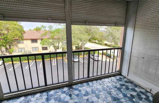 2700 Coral Springs Dr Gallery 4