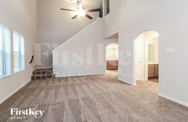 25602 Roy Rogers Court Gallery 4