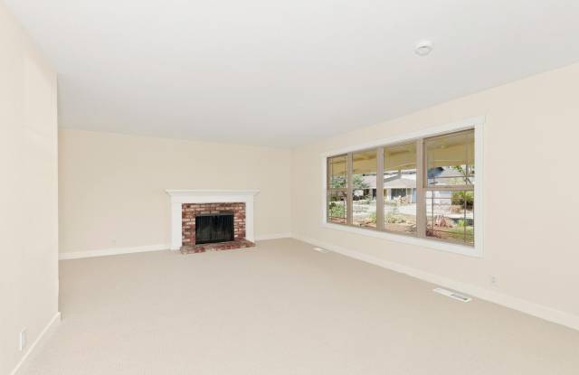 Beautiful 3 Bedroom Home in Walnut Creek! Gallery 3