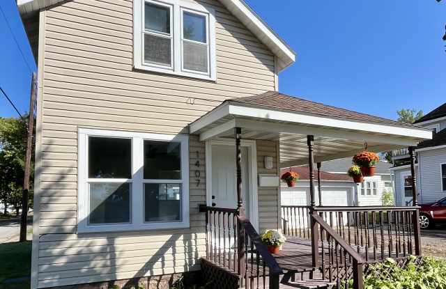 1407 N 7th St - 1407 North 7th Street, Wausau, WI 54403