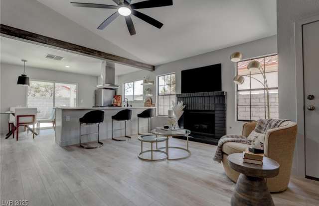 657 Thousand Oaks Drive photos photos