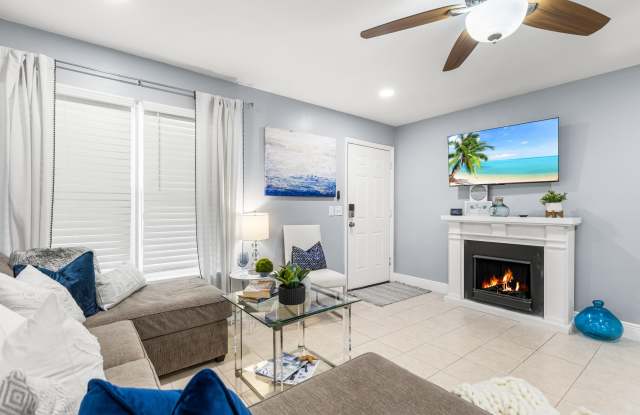 4953 Bayshore Drive Gallery 2