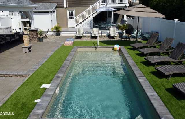 304 Arnold Avenue photos photos