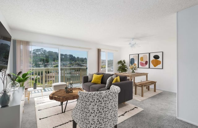 Westlake Apartments Gallery 4