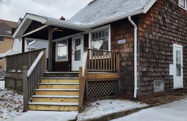Beautiful 3 BR Single Family Home Garfield Heights photos photos