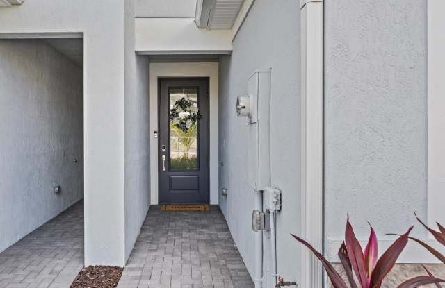 3566 NW SOLANGE Court Gallery 3