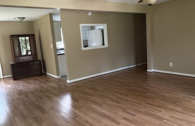 2722 Bold Springs Road Gallery 4