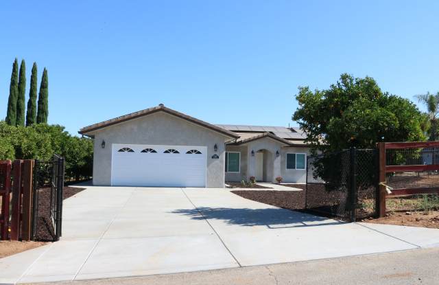 15924 Plum Court photos photos