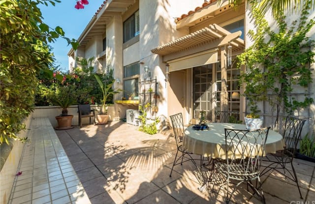 3 Klamath - 3 Klamath, Irvine, CA 92612