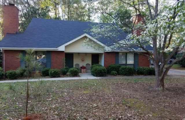 518 Plymouth Lane - 518 Plymouth Lane, Alpharetta, GA 30009