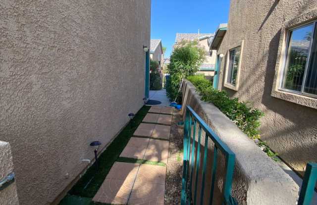 AMERICANA Property Mgmt - Gated 2beds -2baths Townhouse in Spring Valley Gallery 4