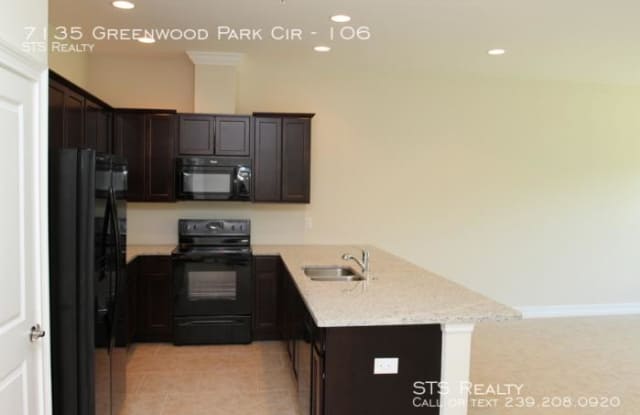 7135 Greenwood Park Cir Gallery 4