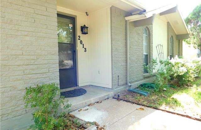 2013 Rose Hill Road Gallery 3