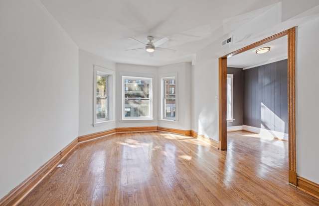 3122 W Fullerton Street Gallery 2