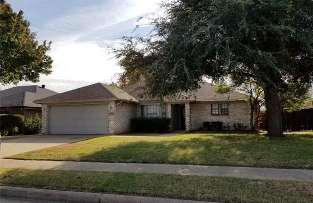 1149 Parkhill Avenue - 1149 Parkhill Avenue, Saginaw, TX 76179