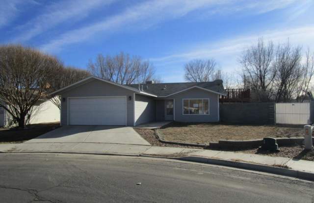 In October 3 Bedroom in Westland Park Gallery 3