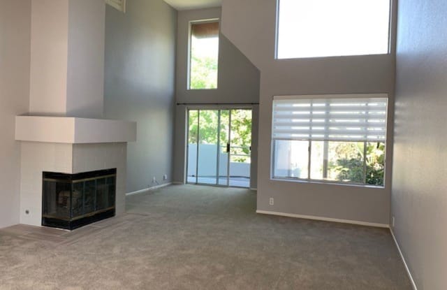 27688 Aquamarine Unit 134 - 27688 Aquamarine, Mission Viejo, CA 92691