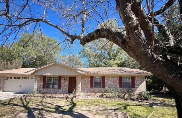 2935 40th Street SE - 2935 40th Street Southeast, Paris, TX 75462