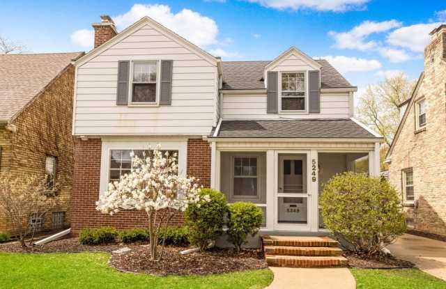 5249 N Shoreland Ave - 5249 North Shoreland Avenue, Whitefish Bay, WI 53217