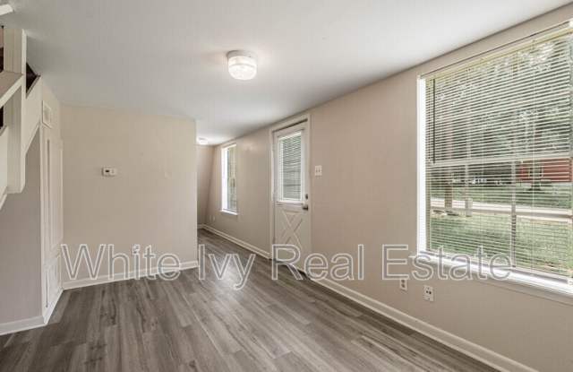 712 Cline Unit A Gallery 4
