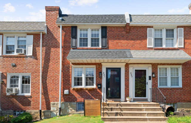 221 LAURISTON STREET photos photos