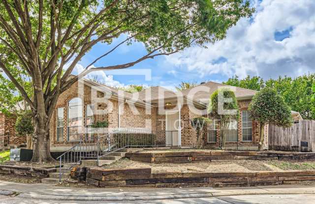 704 Ashbrook Dr., Desoto, TX 75115 - 704 Ashbrook Drive, DeSoto, TX 75115