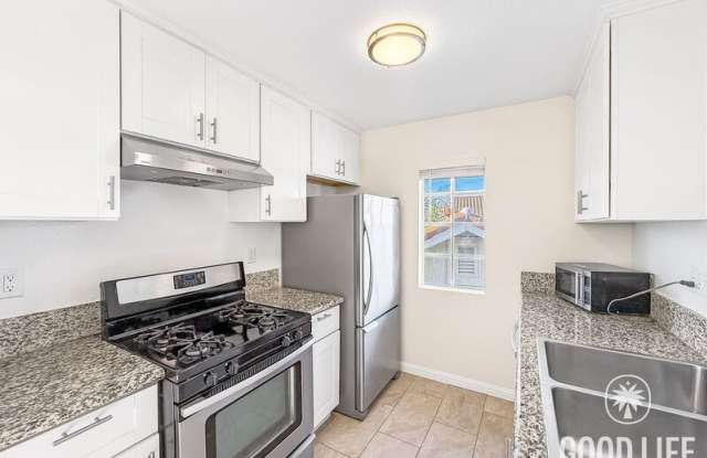 10828 Aderman Ave photos photos