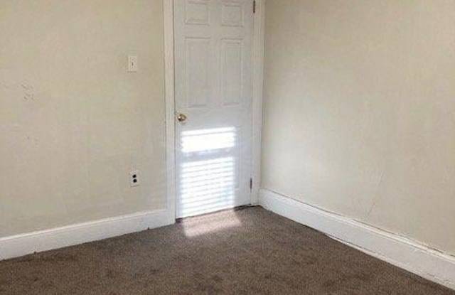 404-404 E MAIN Street photos photos