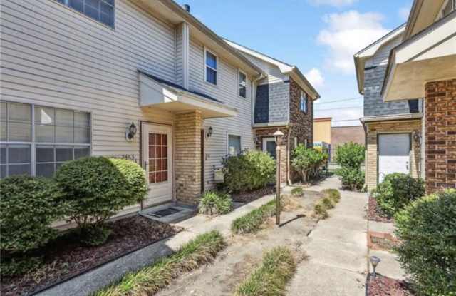 2463 Idaho Avenue photos photos