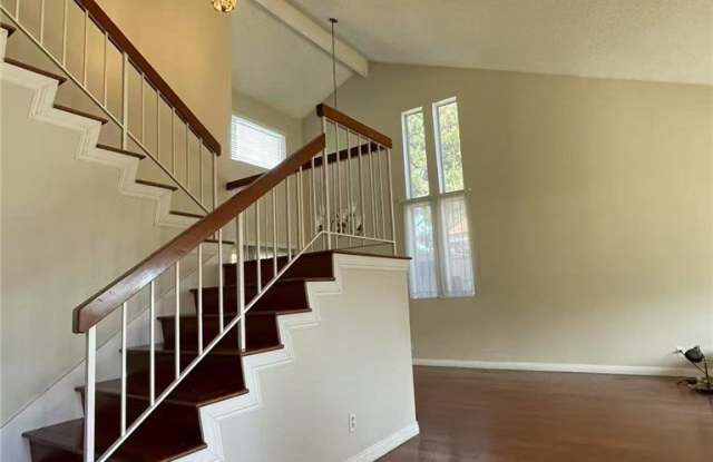1637 Bronze Knoll Road Gallery 3