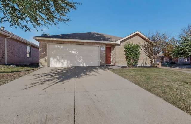 Adorable 4-Bedroom Home in Grand Heritage - 407 Eisenhower Lane, Lavon, TX 75166