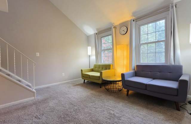 9516 Dunbrook Ct Gallery 1