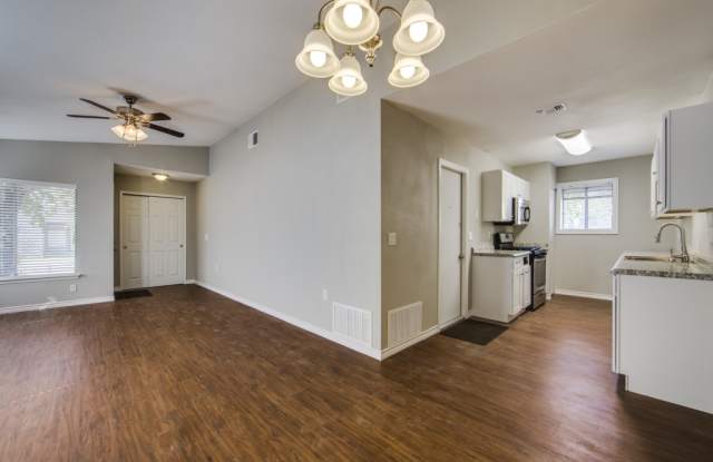 16626 Boulder Ridge Street Gallery 2
