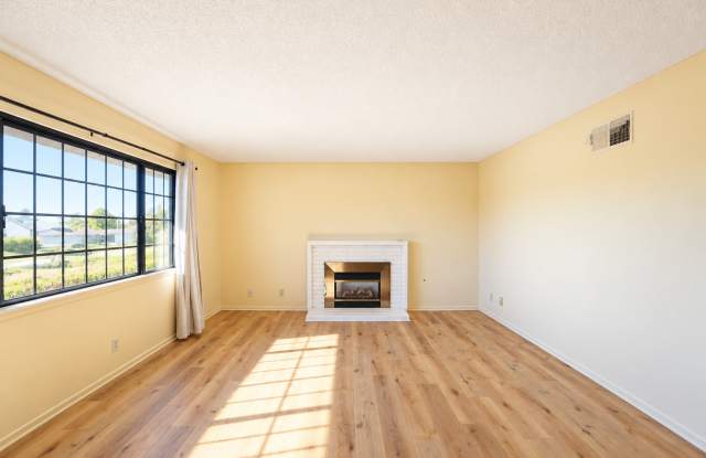 North Vandenberg Village Home Gallery 4