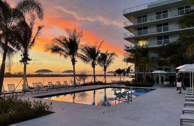 2560 S Ocean Blvd photos photos